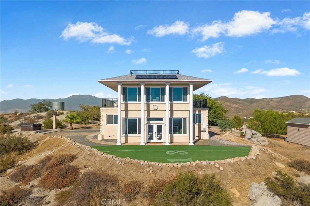 33275 Valerio Road Hemet, CA 92544 - Photo 5 of 75 Original
