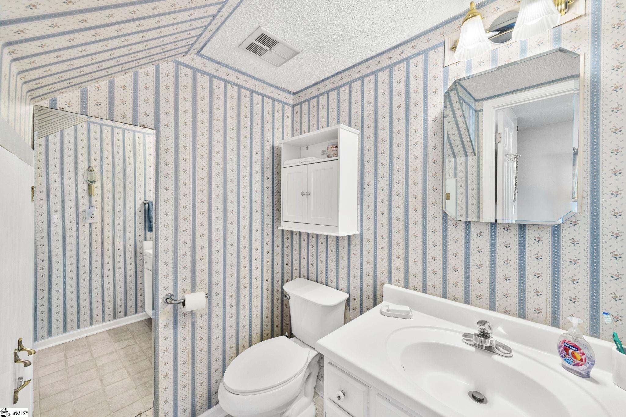 710 Hunts Bridge Road Greenville, SC 29617 - Photo 21 of 32