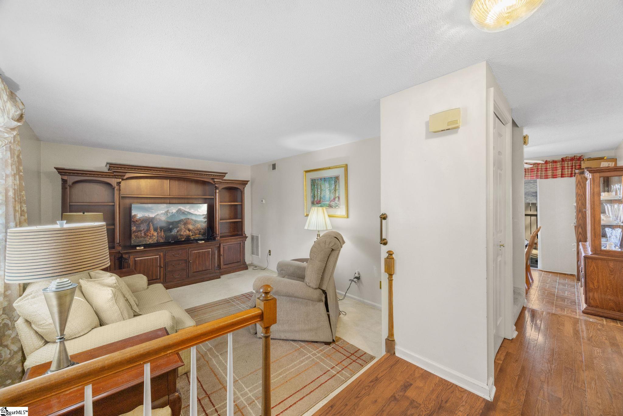 710 Hunts Bridge Road Greenville, SC 29617 - Photo 4 of 32