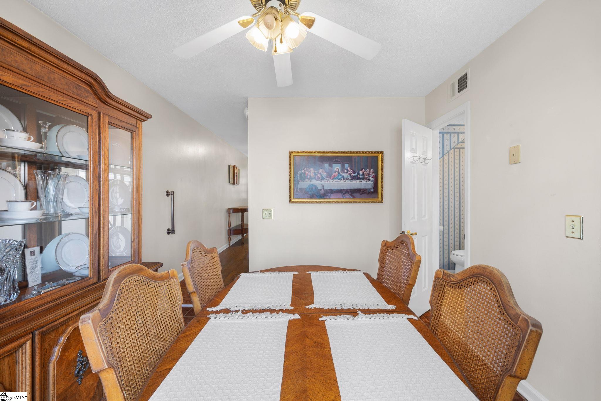 710 Hunts Bridge Road Greenville, SC 29617 - Photo 8 of 32