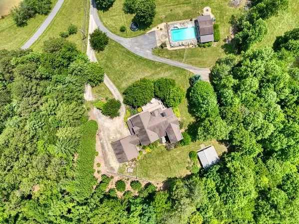$1,250,000 | 115 Dawsons Lane, Murphy, NC 28906