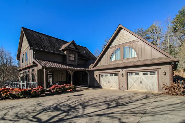 $1,250,000 | 115 Dawsons Lane, Murphy, NC 28906