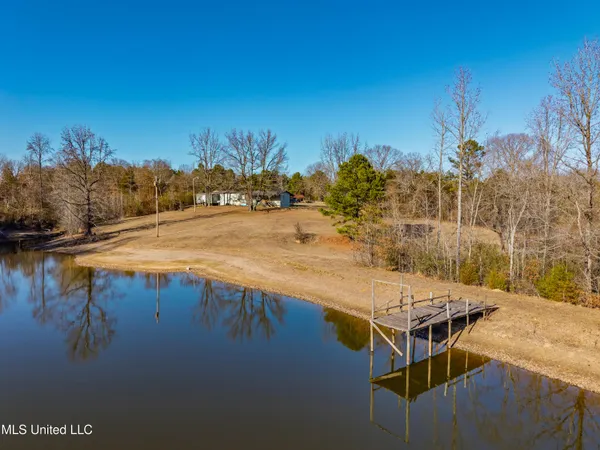 $325,000 | 8088 Pope Crowder Road, Pope, MS 38658