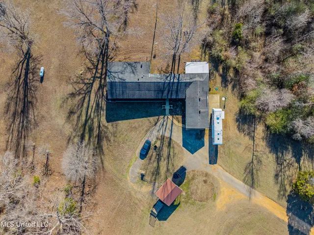 $375,000 | 8088 Pope Crowder Road, Pope, MS 38658