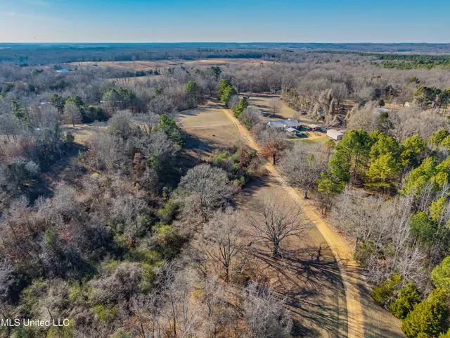 $375,000 | 8088 Pope Crowder Road, Pope, MS 38658