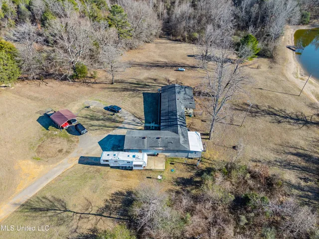 $375,000 | 8088 Pope Crowder Road, Pope, MS 38658