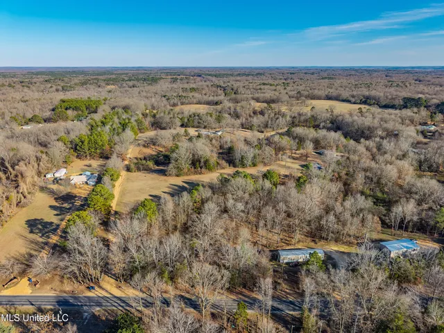 $375,000 | 8088 Pope Crowder Road, Pope, MS 38658