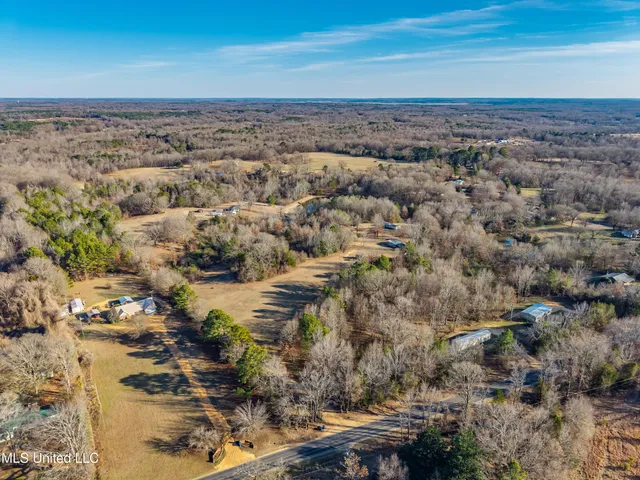 $375,000 | 8088 Pope Crowder Road, Pope, MS 38658