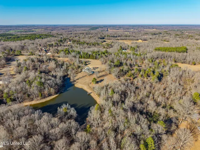 $375,000 | 8088 Pope Crowder Road, Pope, MS 38658
