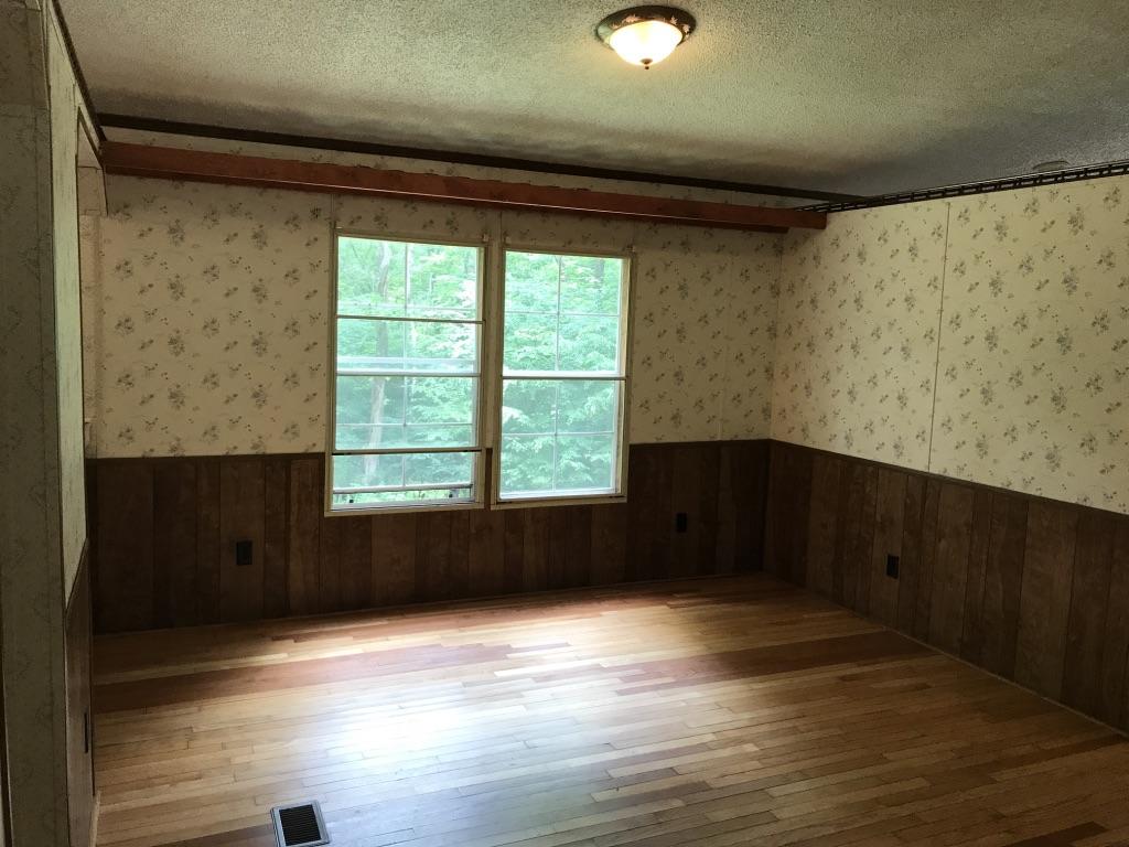 5277 Edwardsville Road Hardy, VA 24101 - Photo 9 of 18 9 Din Rm