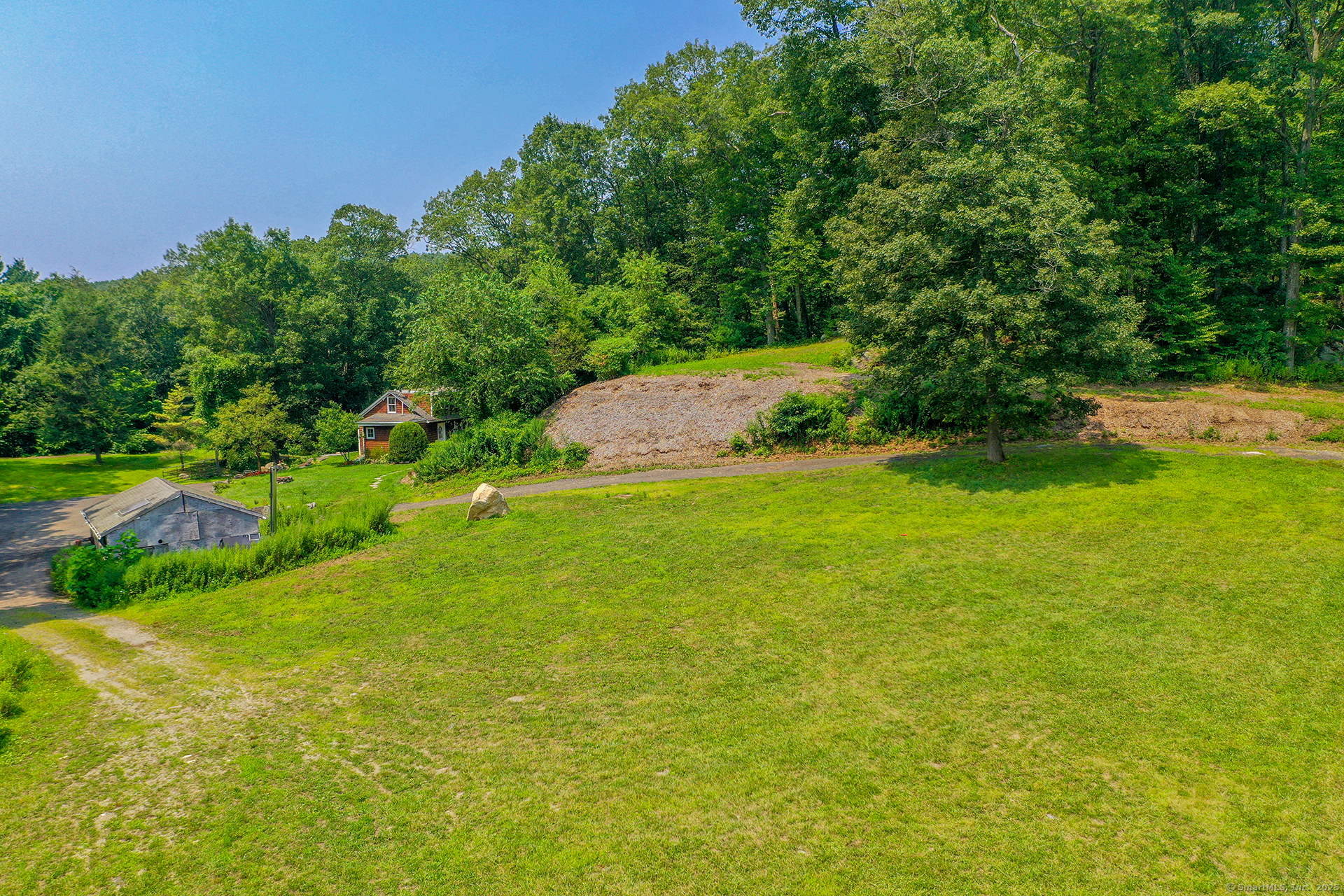 167 Toddy Hill Road Newtown, CT 06482 - Photo 16 of 17