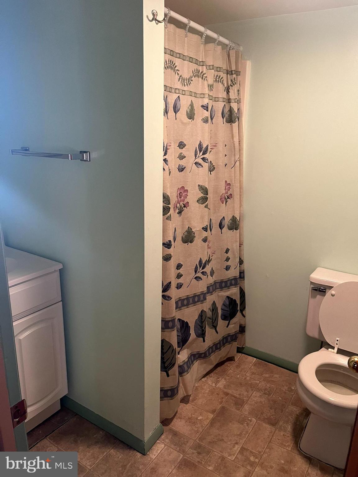 55 West Cohawkin Road Clarksboro, NJ 08020 - Photo 36 of 37 Basement Bathroom