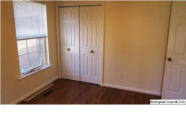 1409 Cabin Hill Road Birmingham, AL 35235 - Photo 16 of 24
