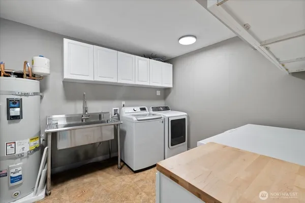 $1,400,000 | 2525 149th Court Southeast, Mill Creek, WA 98012