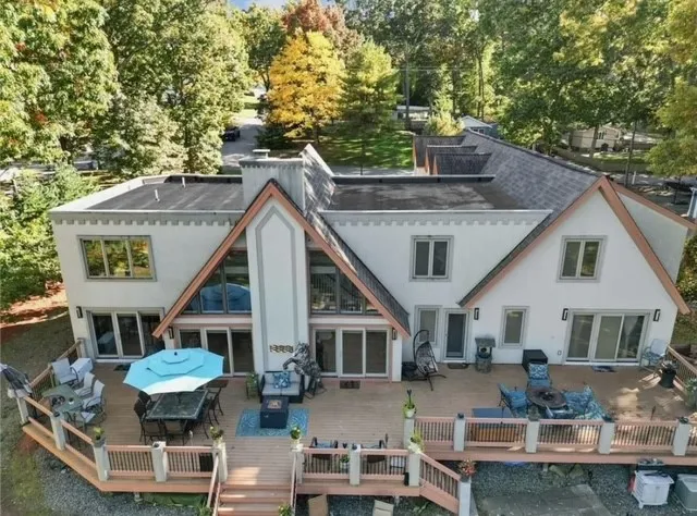 $1,300,000 | 63 Shore Drive, Johnston, RI 02919