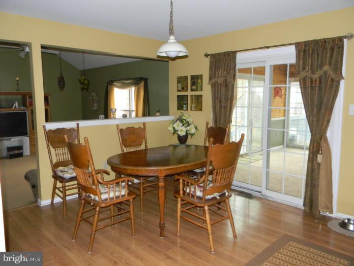 117 Oak Leaf Road Sicklerville, NJ 08081 - Photo 3 of 20