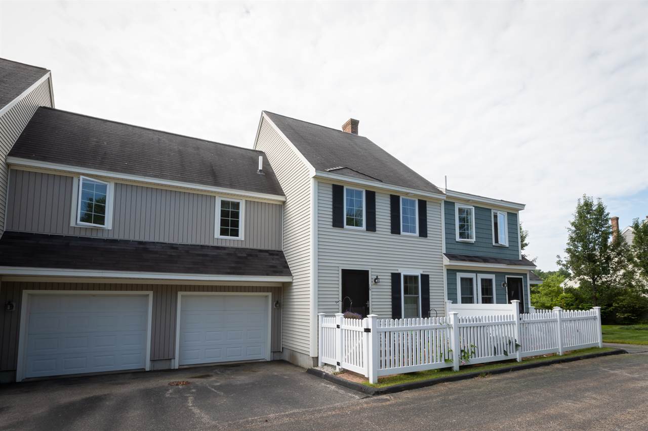 16 Elizabeth Road, Unit 16 South Berwick, ME 03908 - Photo 3 of 23 Gallery Image 3