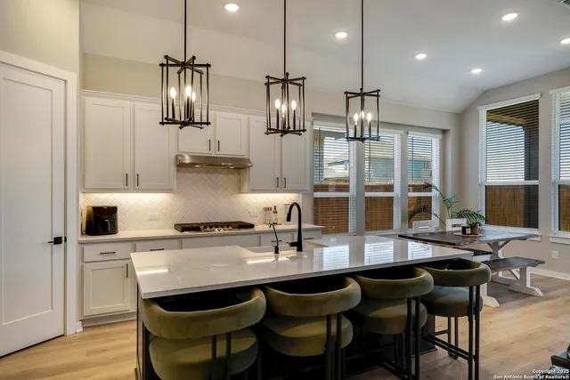 $3,000 | 5725 Huron Drive, New Braunfels, TX 78130