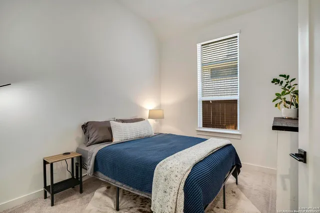 $3,000 | 5725 Huron Drive, New Braunfels, TX 78130