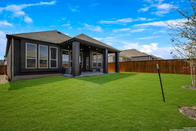 $3,000 | 5725 Huron Drive, New Braunfels, TX 78130