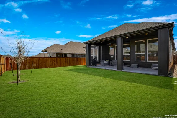 $3,000 | 5725 Huron Drive, New Braunfels, TX 78130