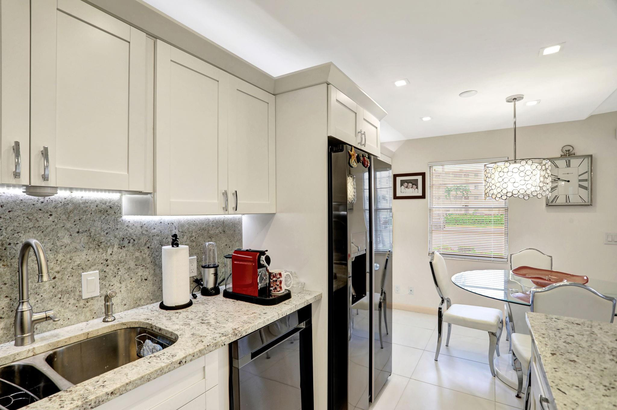 1069 Guildford East, Unit 1069 Boca Raton, FL 33434 - Photo 14 of 82 Photo 14