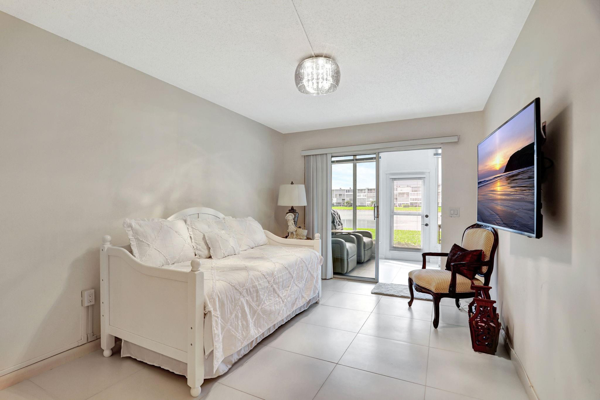 1069 Guildford East, Unit 1069 Boca Raton, FL 33434 - Photo 23 of 82 Photo 23
