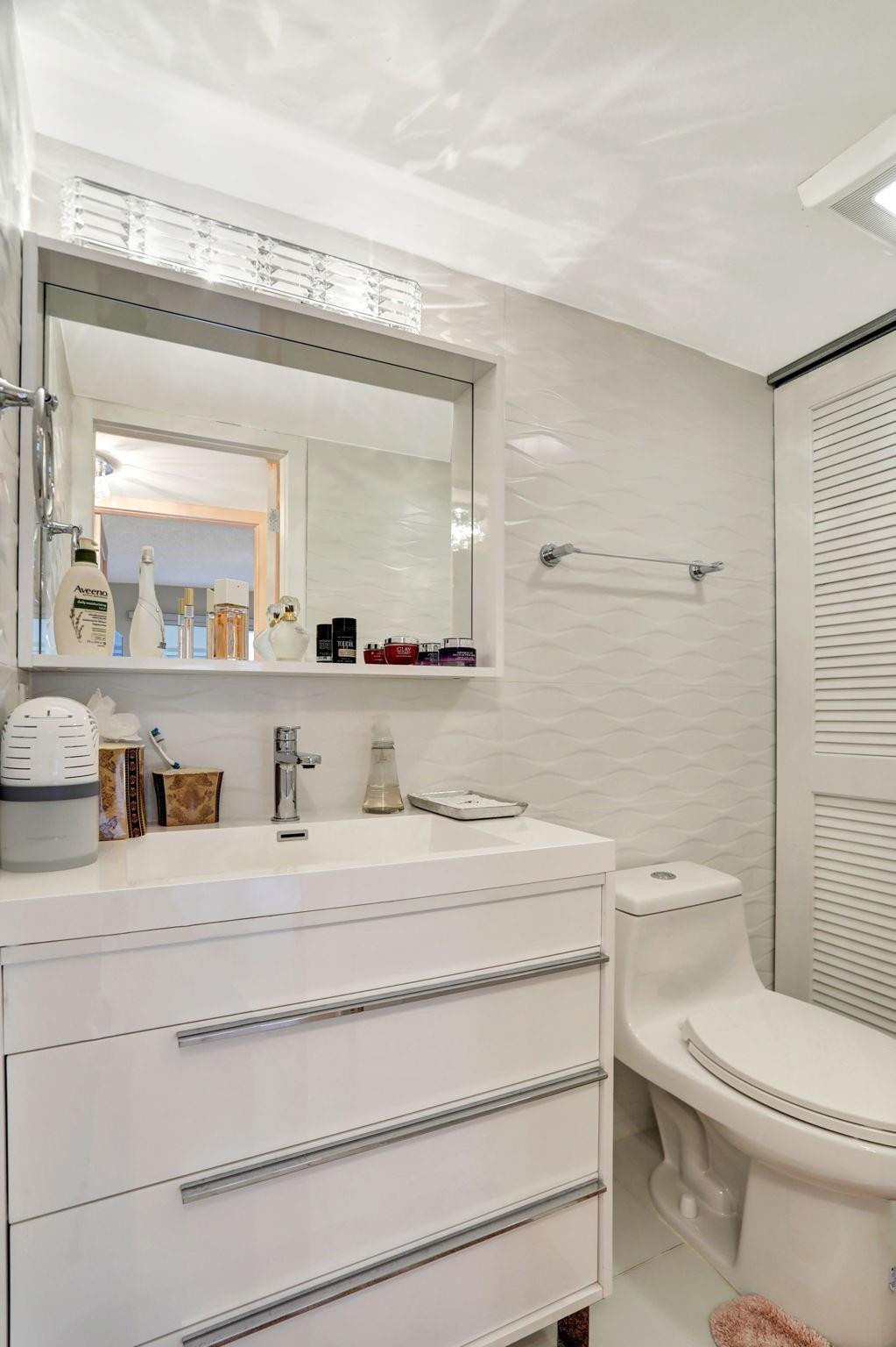 1069 Guildford East, Unit 1069 Boca Raton, FL 33434 - Photo 25 of 82 Photo 25