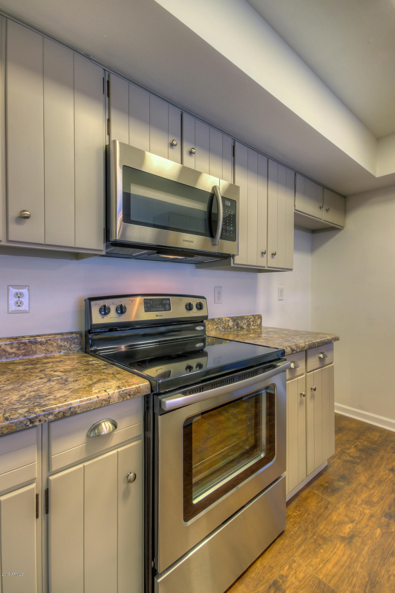 3939 West Bethany Home Road Phoenix, AZ 85019 - Photo 16 of 36 Kitchen (5)