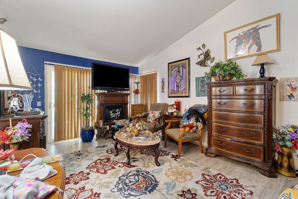 10843 Morning Ridge Drive Moreno Valley, CA 92557 - Photo 6 of 56