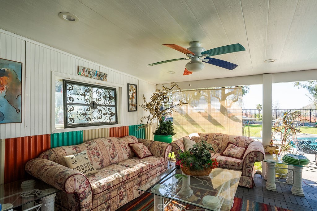 10843 Morning Ridge Drive Moreno Valley, CA 92557 - Photo 7 of 56