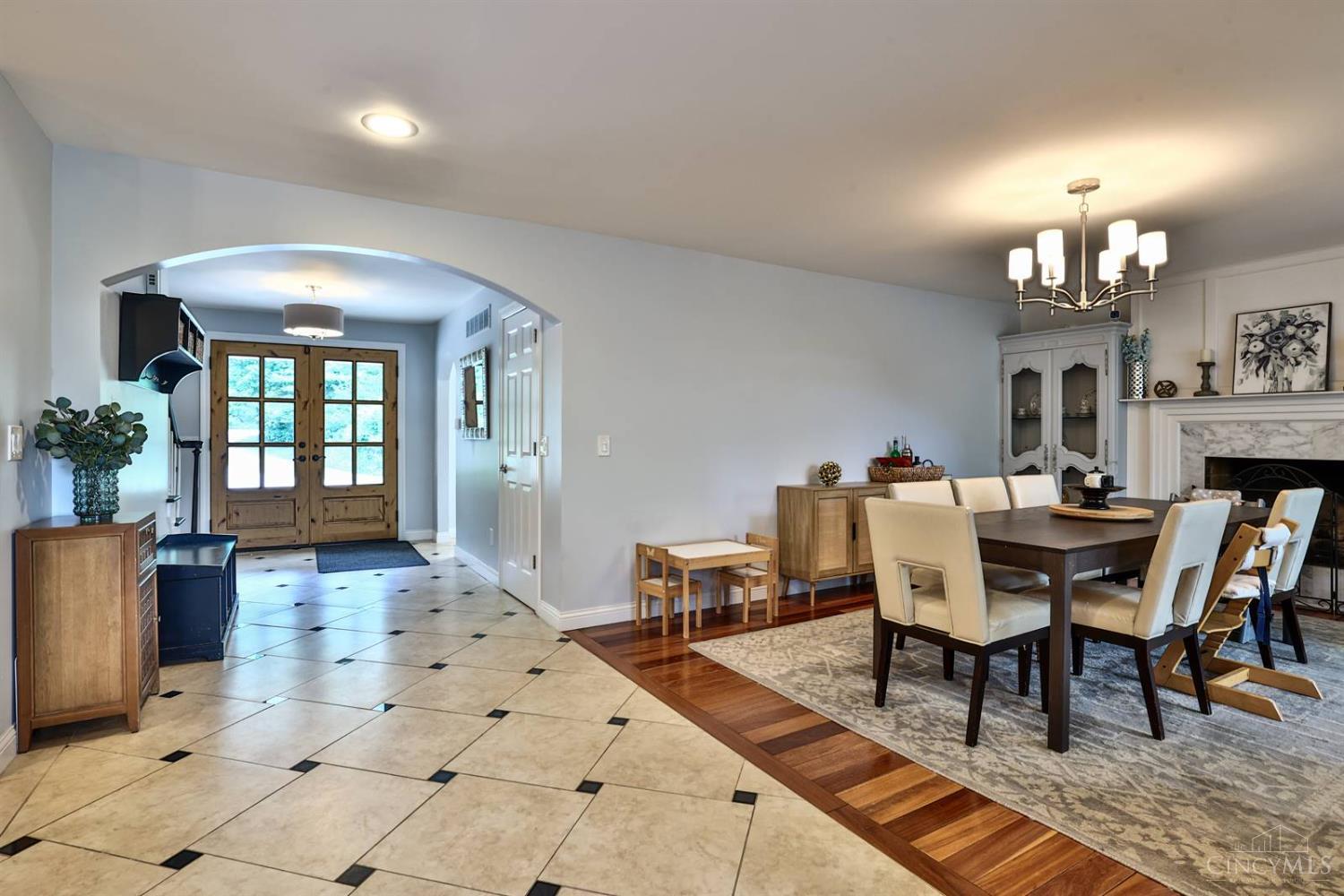 572 Locust Corner Road Cincinnati, OH 45245 - Photo 23 of 80 Gallery Image 23
