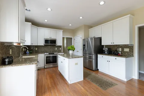 $664,900 | 6953 Harpeth Glen Trace, Nashville, TN 37221