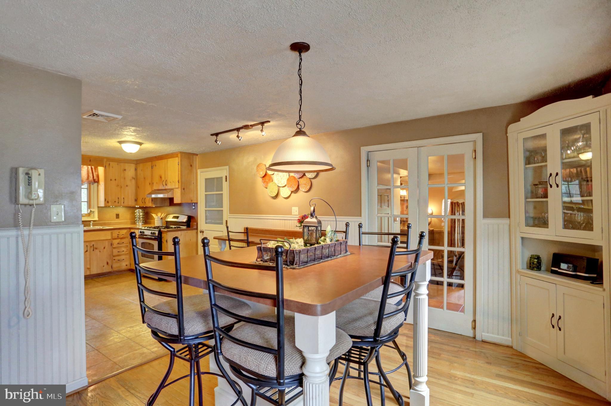 112 Forge Road Boiling Springs, PA 17007 - Photo 11 of 36 Gallery Image 11