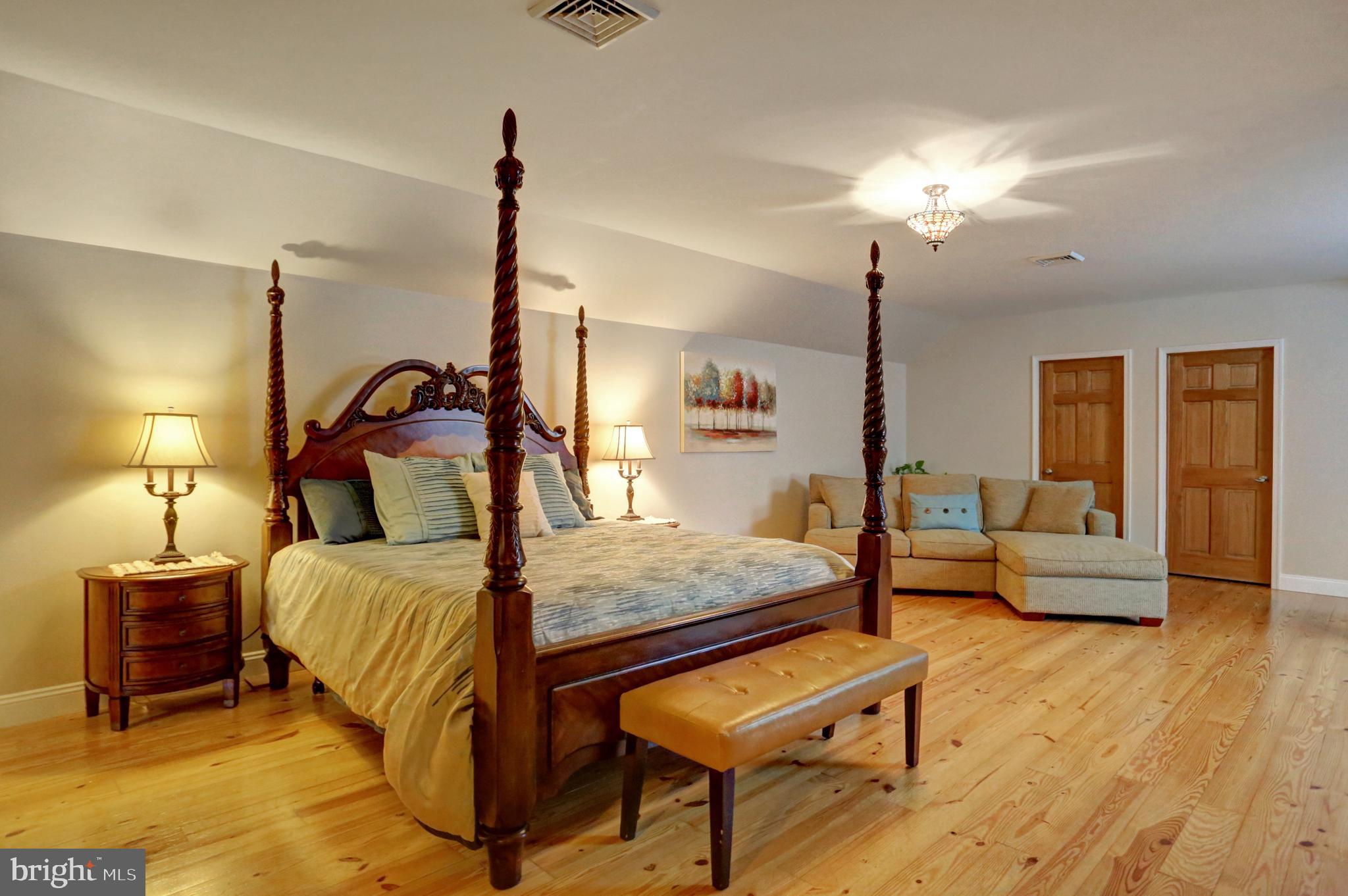 112 Forge Road Boiling Springs, PA 17007 - Photo 17 of 36 Gallery Image 17