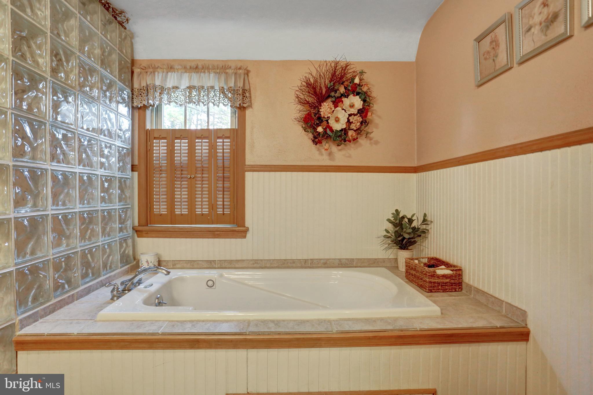 112 Forge Road Boiling Springs, PA 17007 - Photo 26 of 36 Gallery Image 26