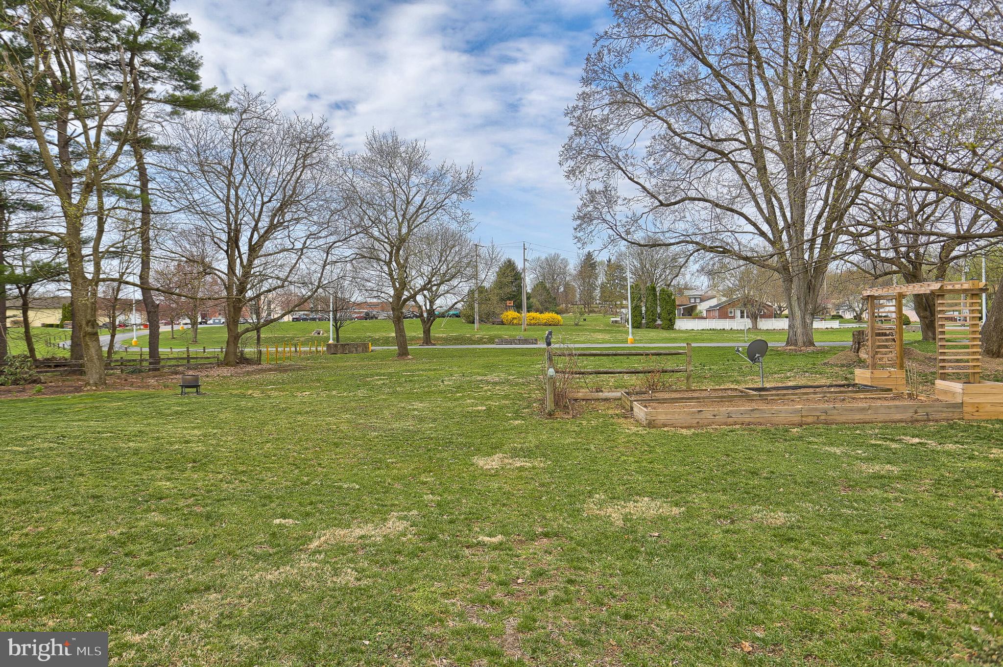 112 Forge Road Boiling Springs, PA 17007 - Photo 35 of 36 Gallery Image 35