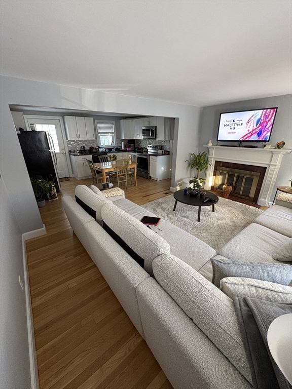 40 Shattuck Park Road Norwood, MA 02062 - Photo 4 of 16