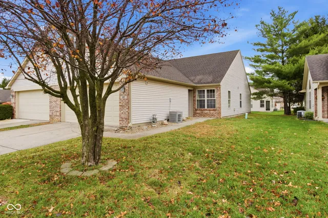 $219,900 | 1217 Whittington Drive, Brownsburg, IN 46112