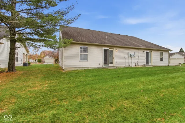 $219,900 | 1217 Whittington Drive, Brownsburg, IN 46112