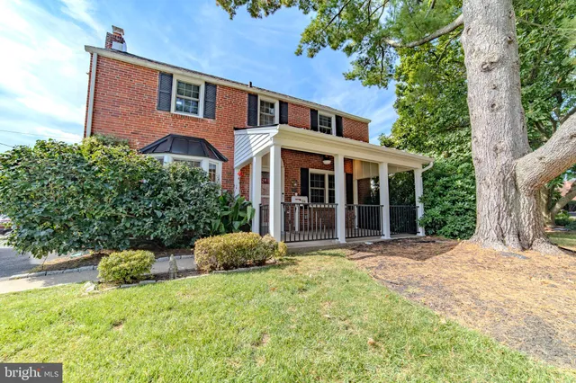 $440,000 | 304 Earlington Road, Havertown, PA 19083