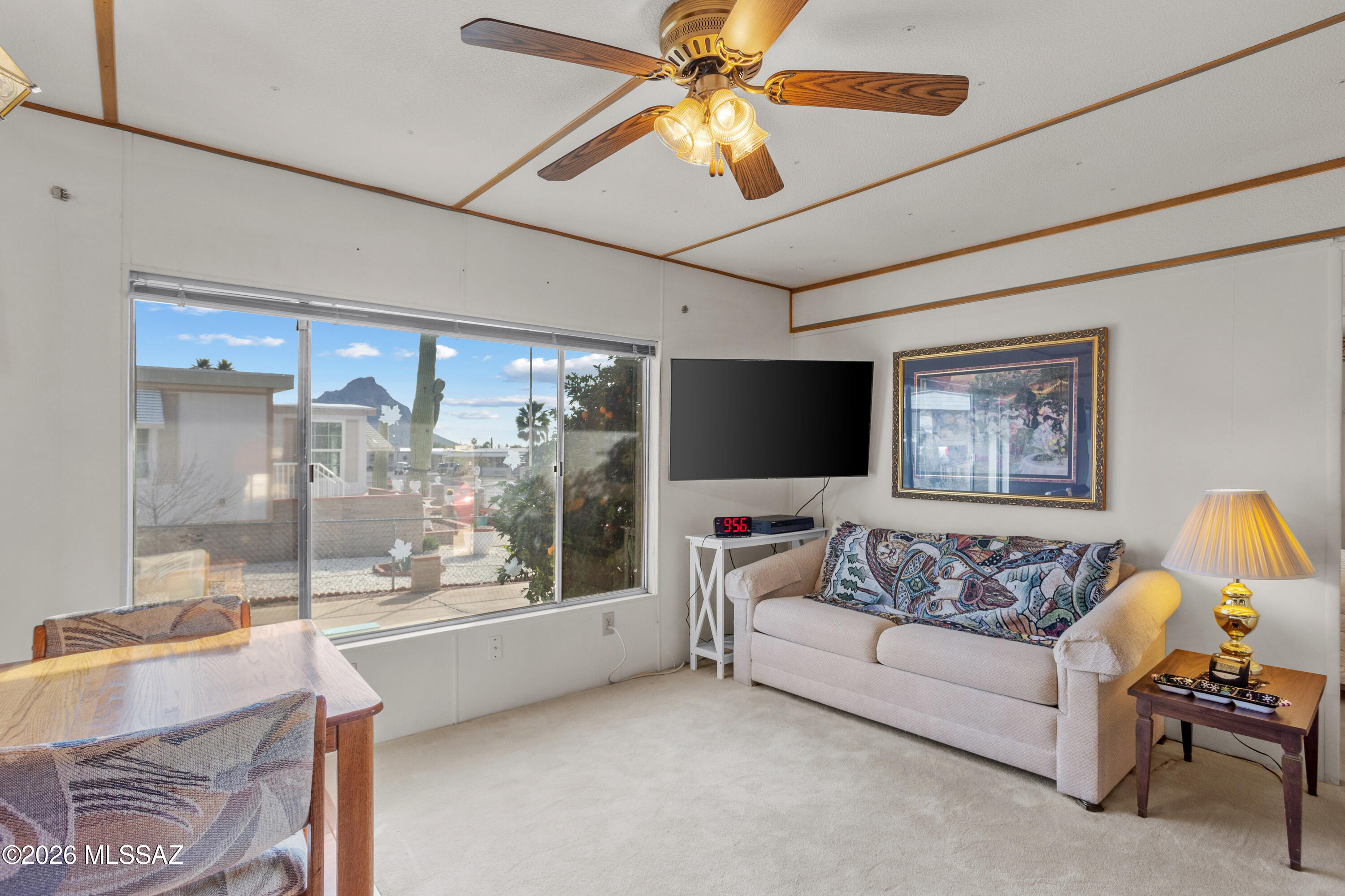 6126 West Rafter Cir Street Tucson, AZ 85713 - Photo 8 of 30 Living room