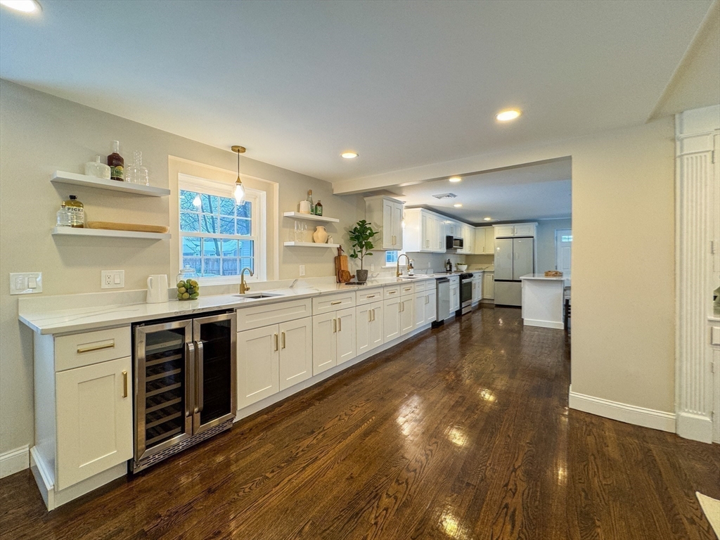 51 Westfield Road Warwick, RI 02888 - Photo 16 of 31