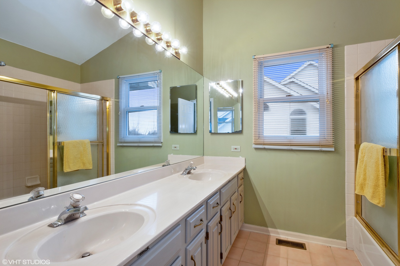 1165 Berkley Road Lake Zurich, IL 60047 - Photo 18 of 29