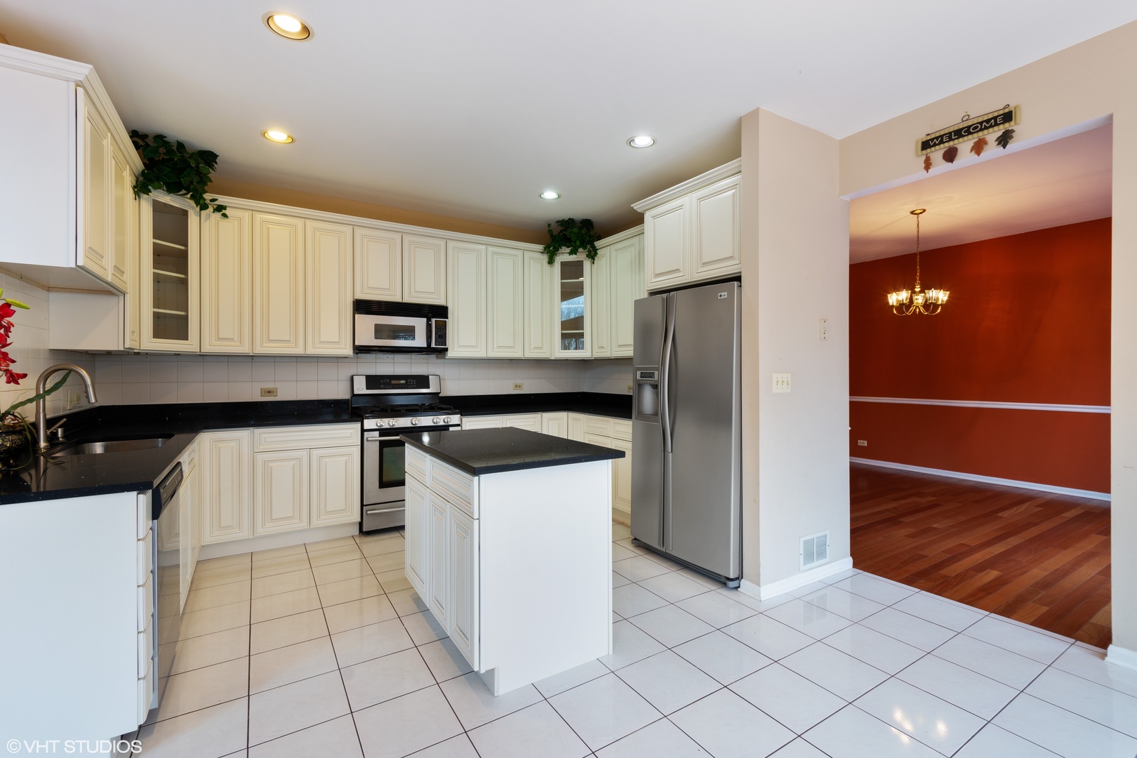 1165 Berkley Road Lake Zurich, IL 60047 - Photo 5 of 29