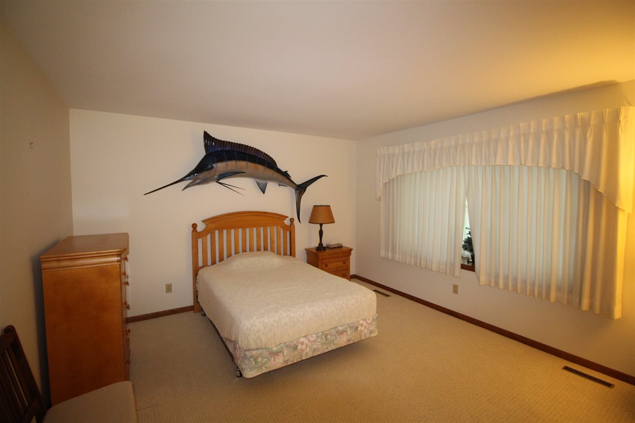 283 South Linwood Beach Road Linwood, MI 48634 - Photo 12 of 17