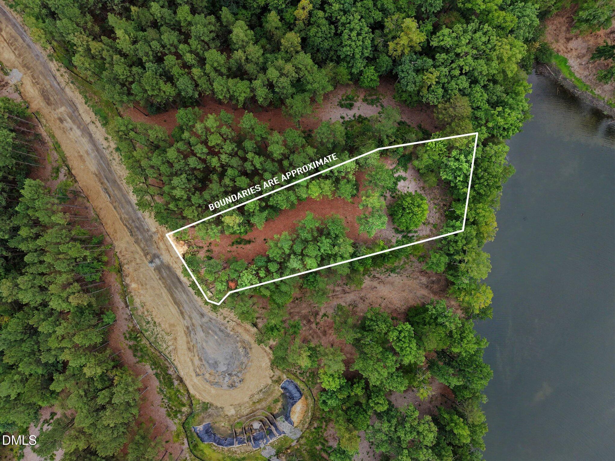 aerial-8-lot-line