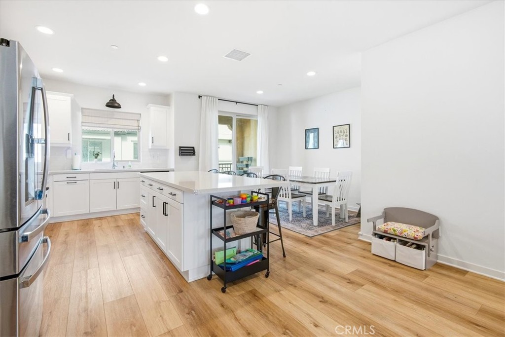 608 Shadowbrook Lake Forest, CA 92610 - Photo 15 of 44