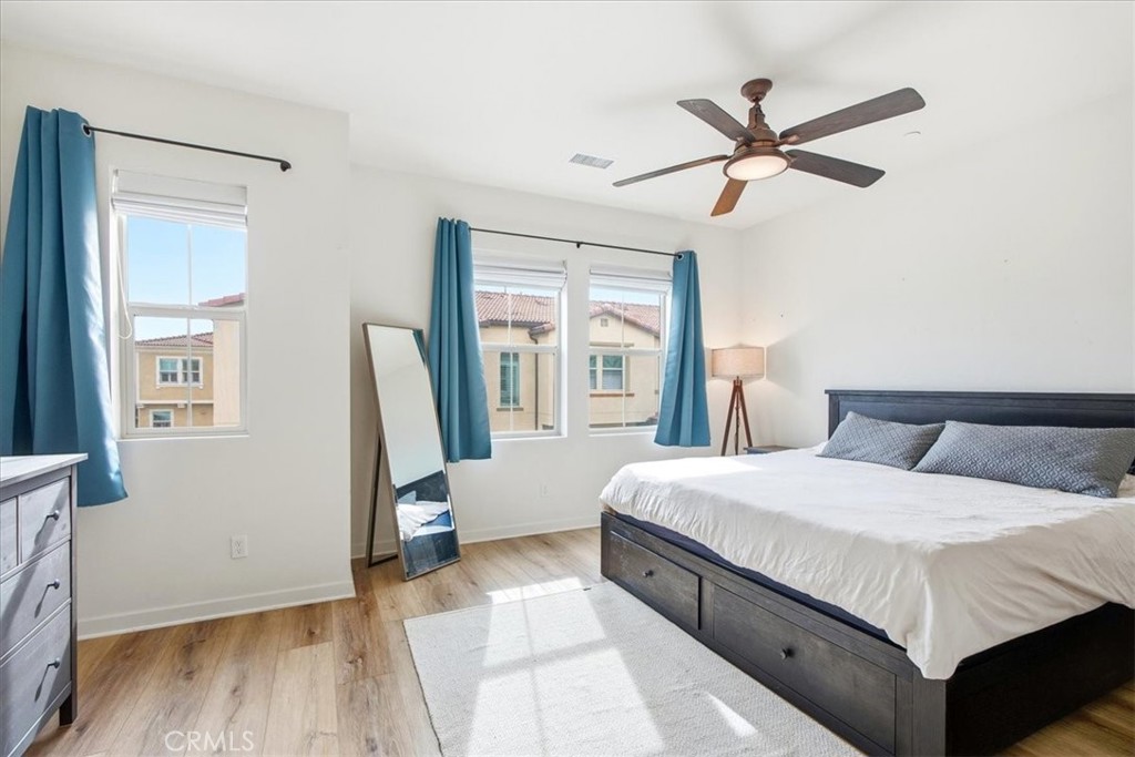 608 Shadowbrook Lake Forest, CA 92610 - Photo 21 of 44