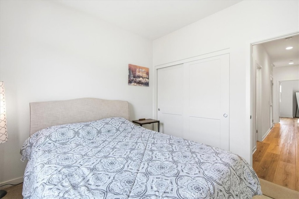 608 Shadowbrook Lake Forest, CA 92610 - Photo 30 of 44